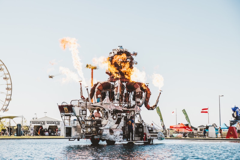 grand plaza fire octopus